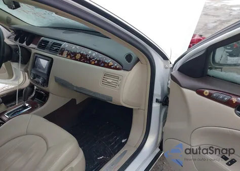 2007 Buick Lucerne Cxs z USA, uszkodzony, nr VIN 1G4HE57Y67U162355